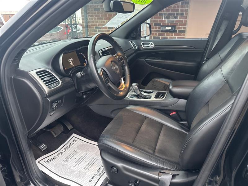 Jeep Grand Cherokee Laredo 2WD 2019