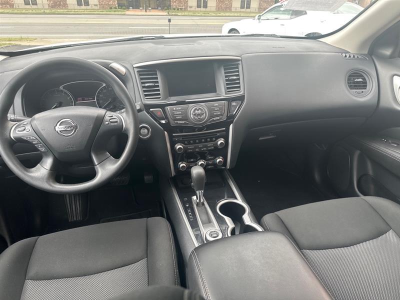 Nissan Pathfinder S 4WD 2020