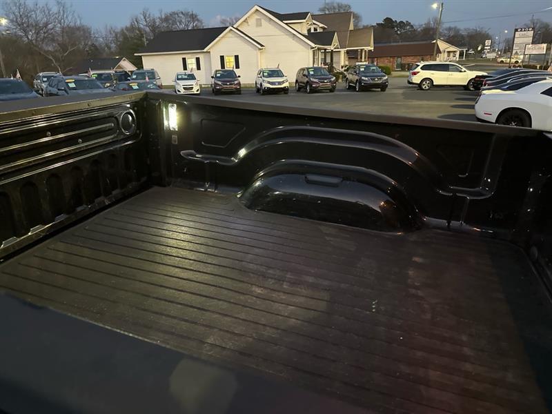 RAM 1500 SLT Quad Cab 4WD 2018