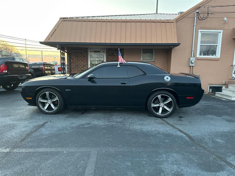 Dodge Challenger SXT 2014