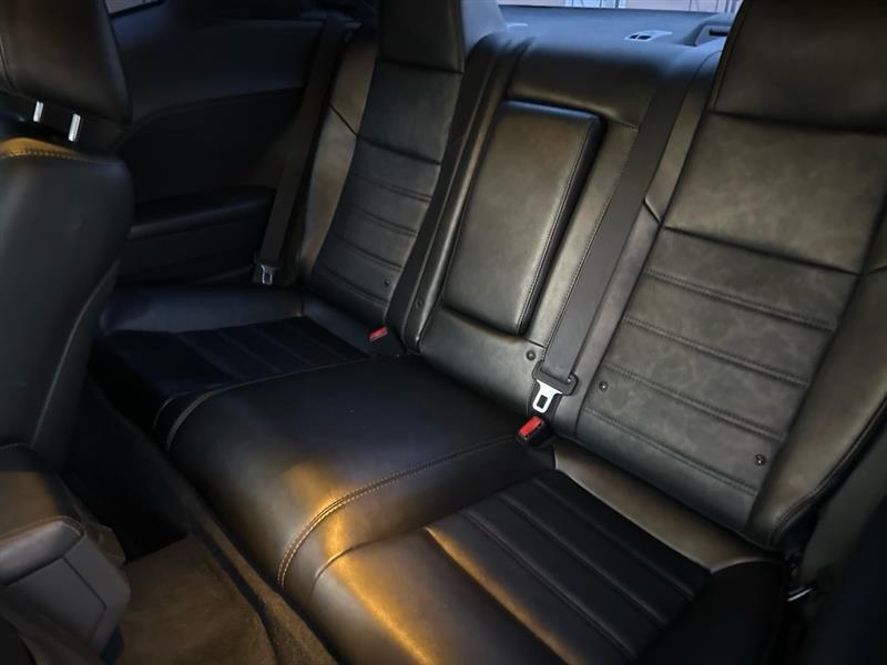 Dodge Challenger SXT 2014