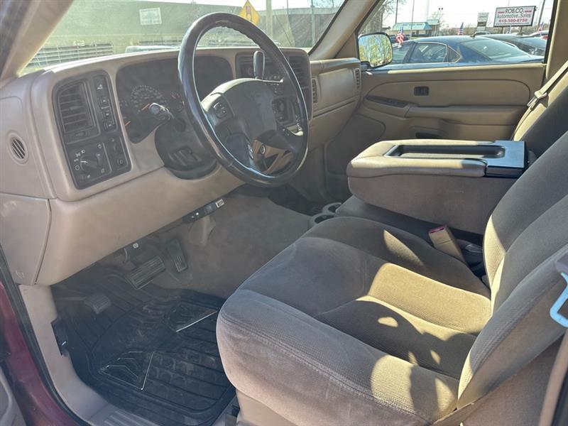 GMC Sierra 2500HD Crew Cab Short Bed 4WD 2004