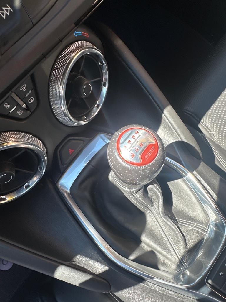 Chevrolet Camaro 2SS Coupe 2021