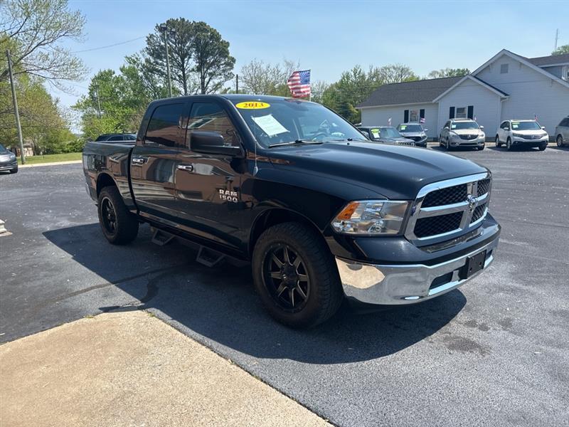 RAM 1500 SLT Crew Cab SWB 4WD 2013
