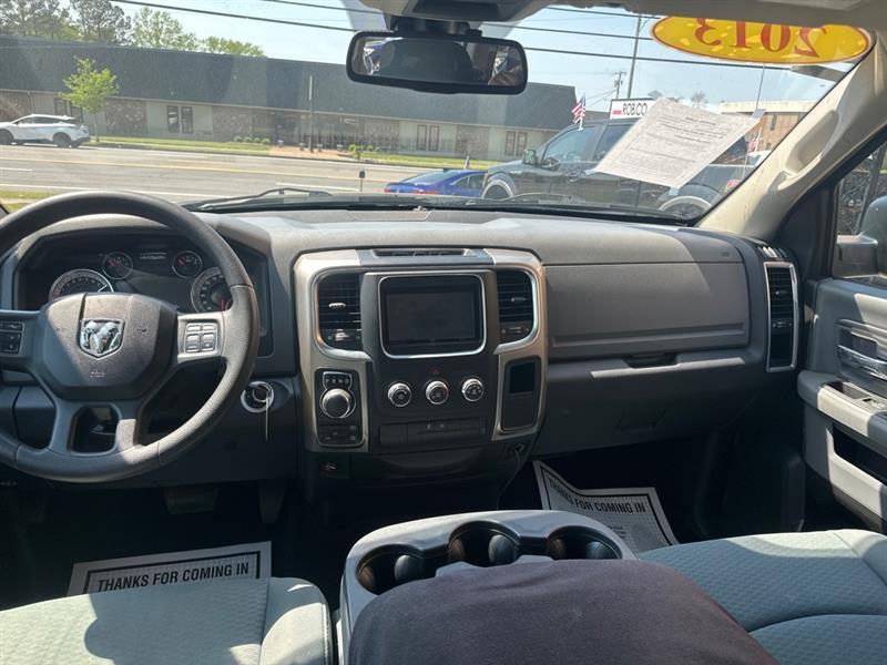 RAM 1500 SLT Crew Cab SWB 4WD 2013