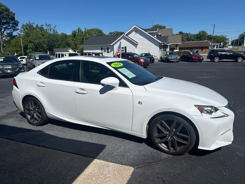 Lexus IS  2014