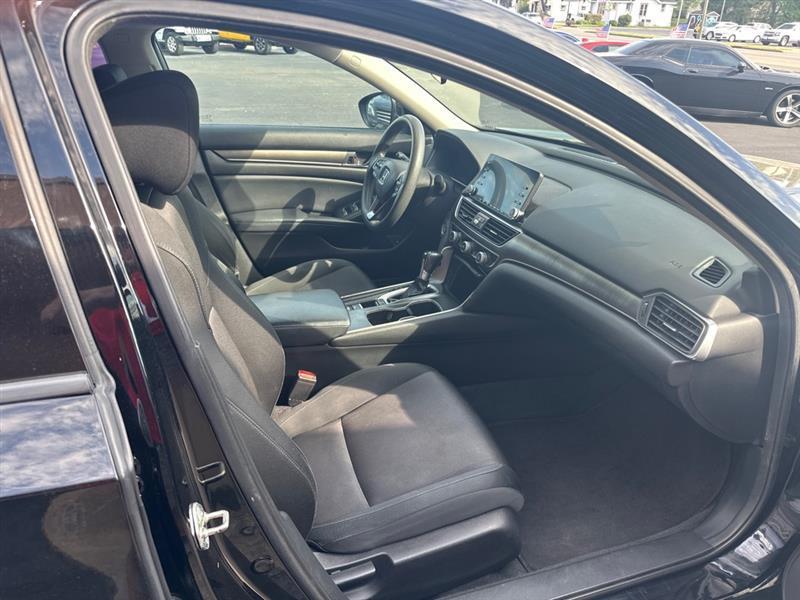 Honda Accord LX CVT 2018