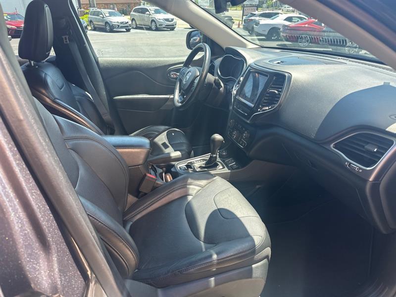 Jeep Cherokee  2019