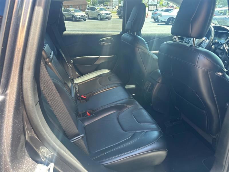 Jeep Cherokee  2019