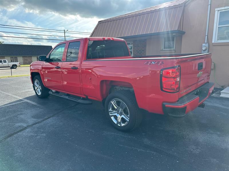 Chevrolet Silverado 1500  2018