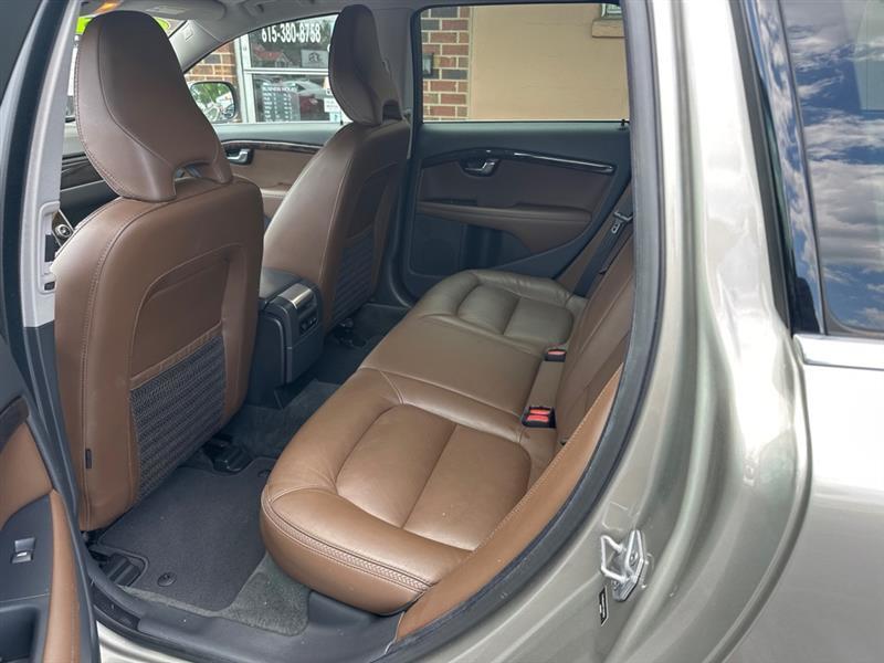 Volvo XC70  2015