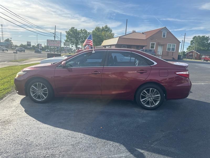 Toyota Camry  2017