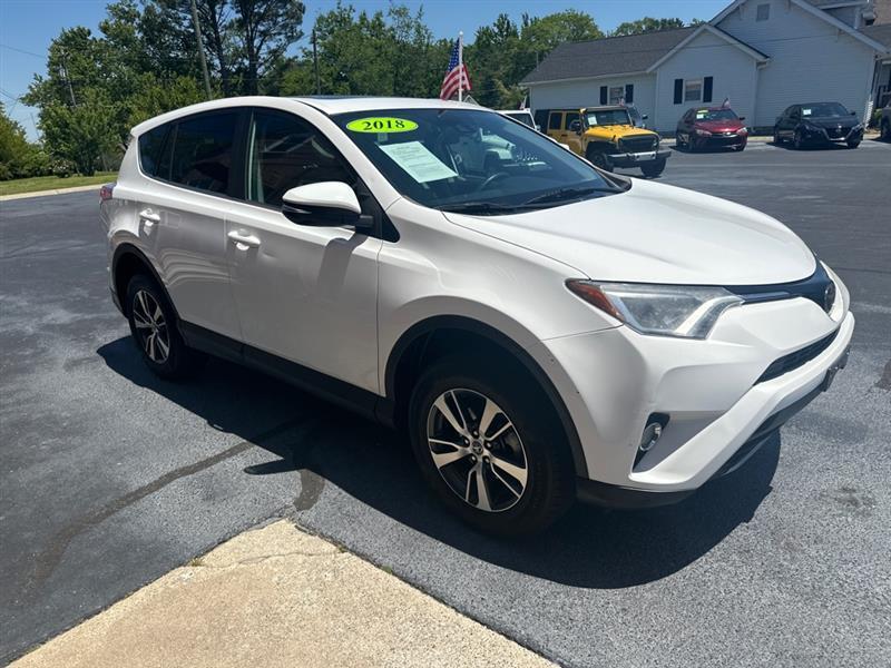 Toyota RAV4  2018