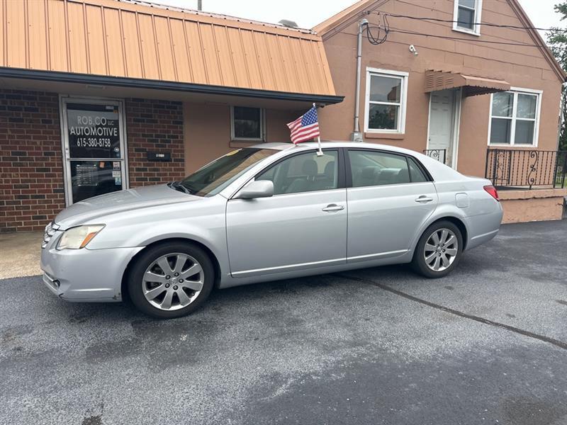 Toyota Avalon  2007