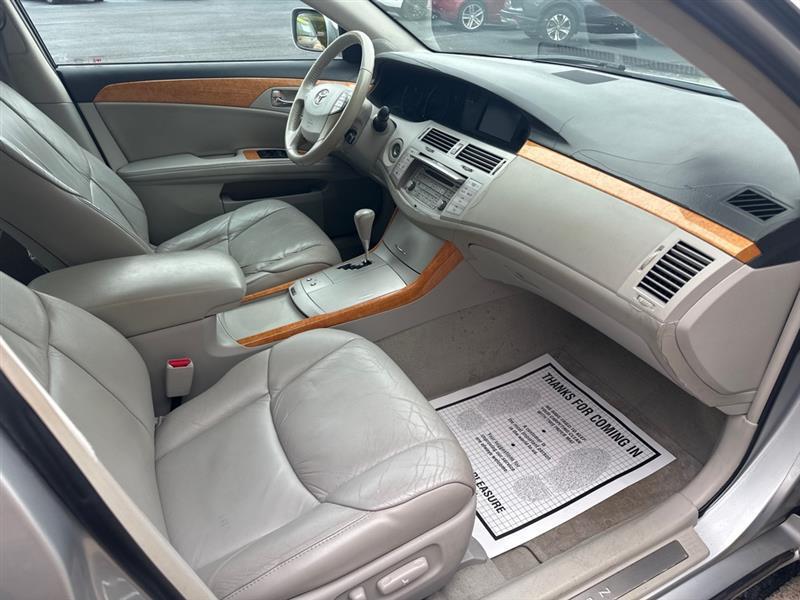 Toyota Avalon  2007