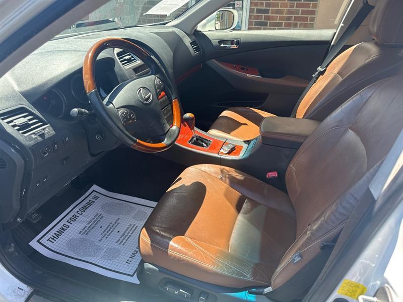 Lexus ES 350  2012