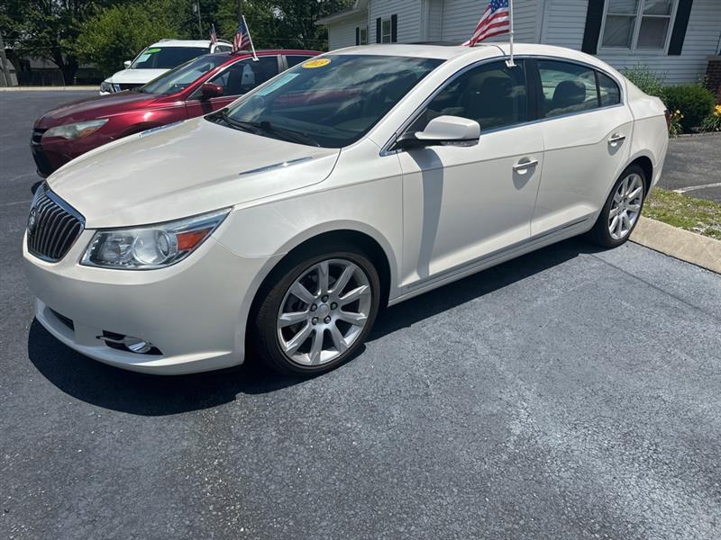 2013 Buick LaCrosse Touring's photo