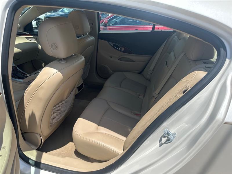Buick LaCrosse  2013