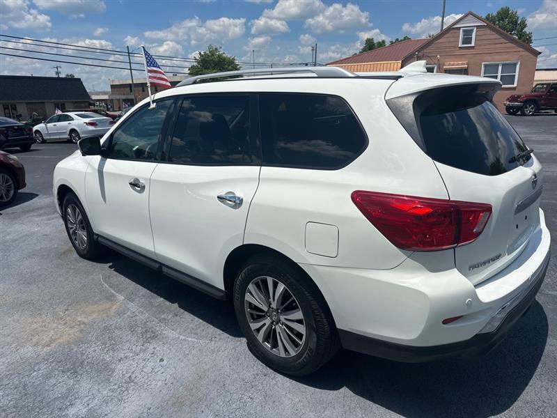 Nissan Pathfinder  2019