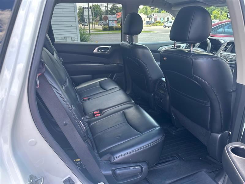 Nissan Pathfinder  2019