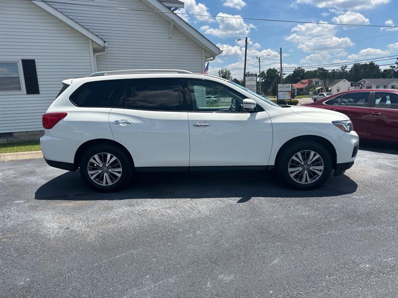 Nissan Pathfinder  2019