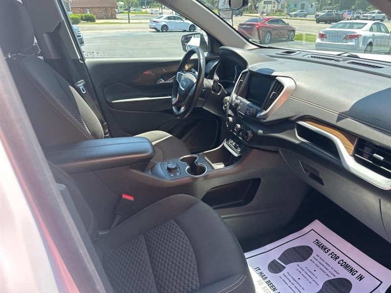 GMC Terrain  2020