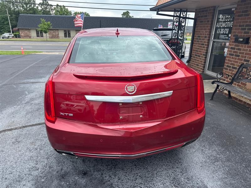 Cadillac XTS  2014