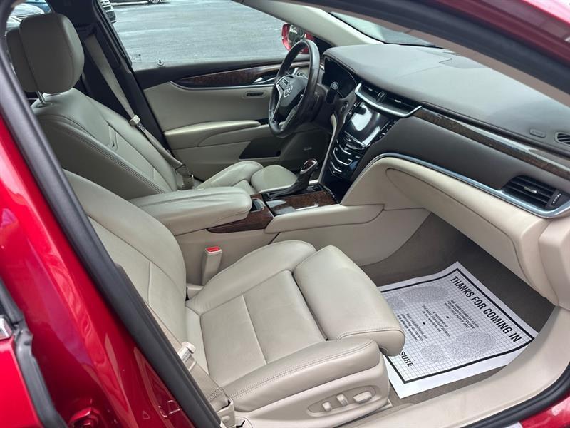 Cadillac XTS  2014
