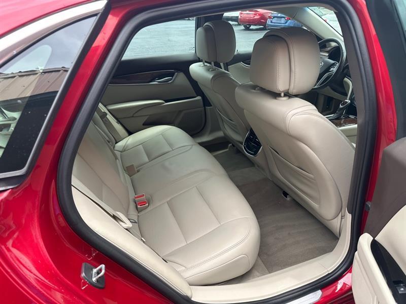 Cadillac XTS  2014