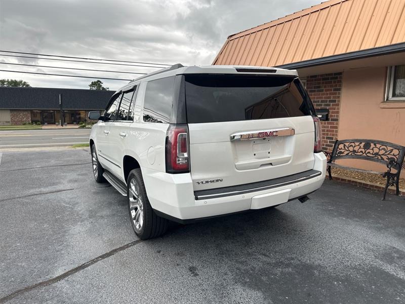 GMC Yukon Denali  2016