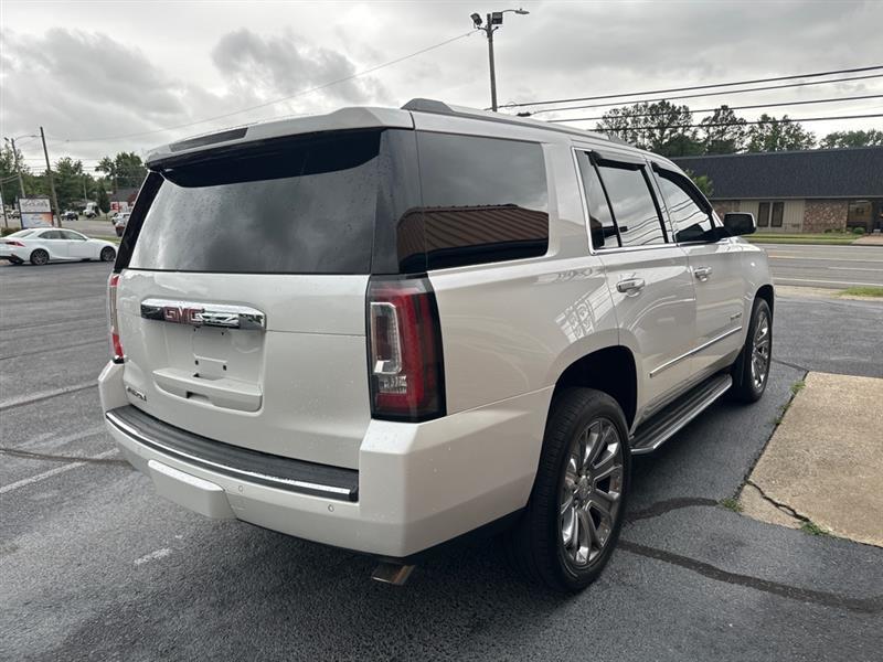 GMC Yukon Denali  2016