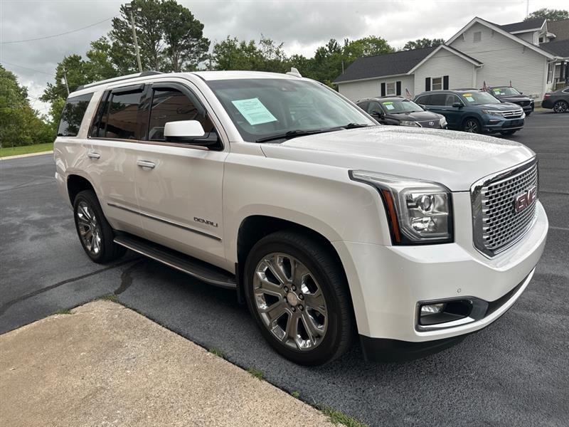 GMC Yukon Denali  2016