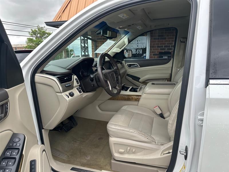 GMC Yukon Denali  2016