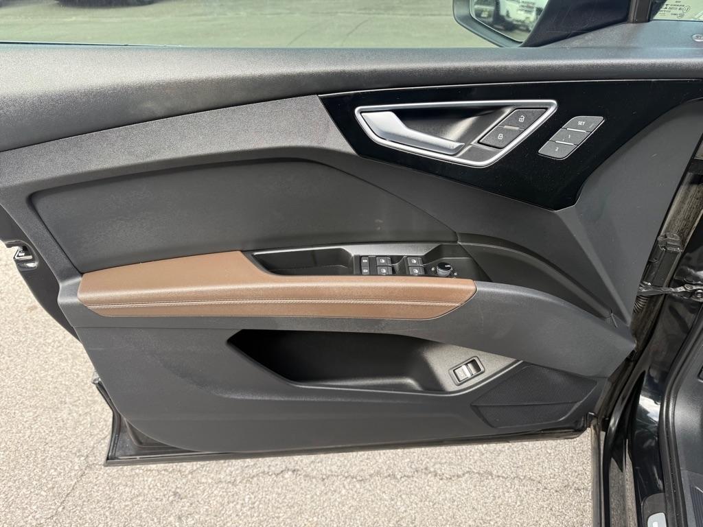 Audi Q4 e-tron Premium Plus quattro 2022