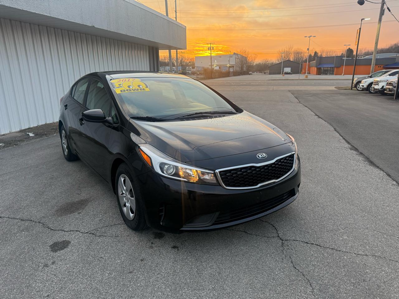 2017 Kia Forte LX 6A