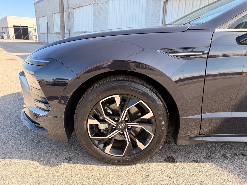 Hyundai Sonata SEL 2025