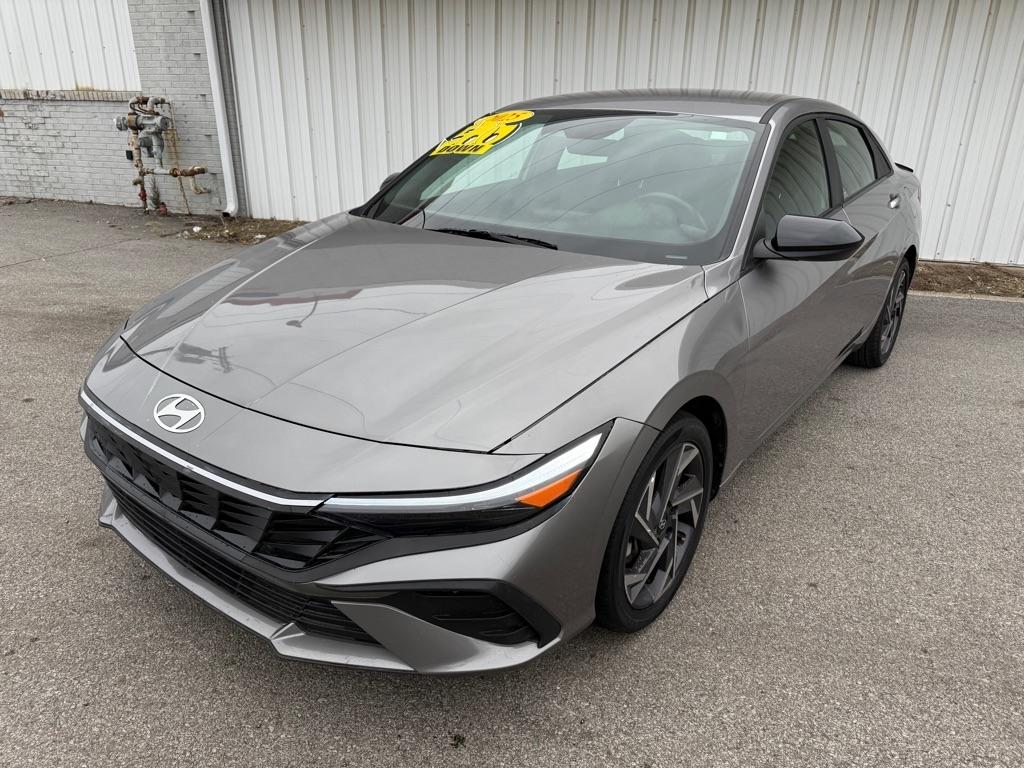 Hyundai Elantra SEL Sport 2025