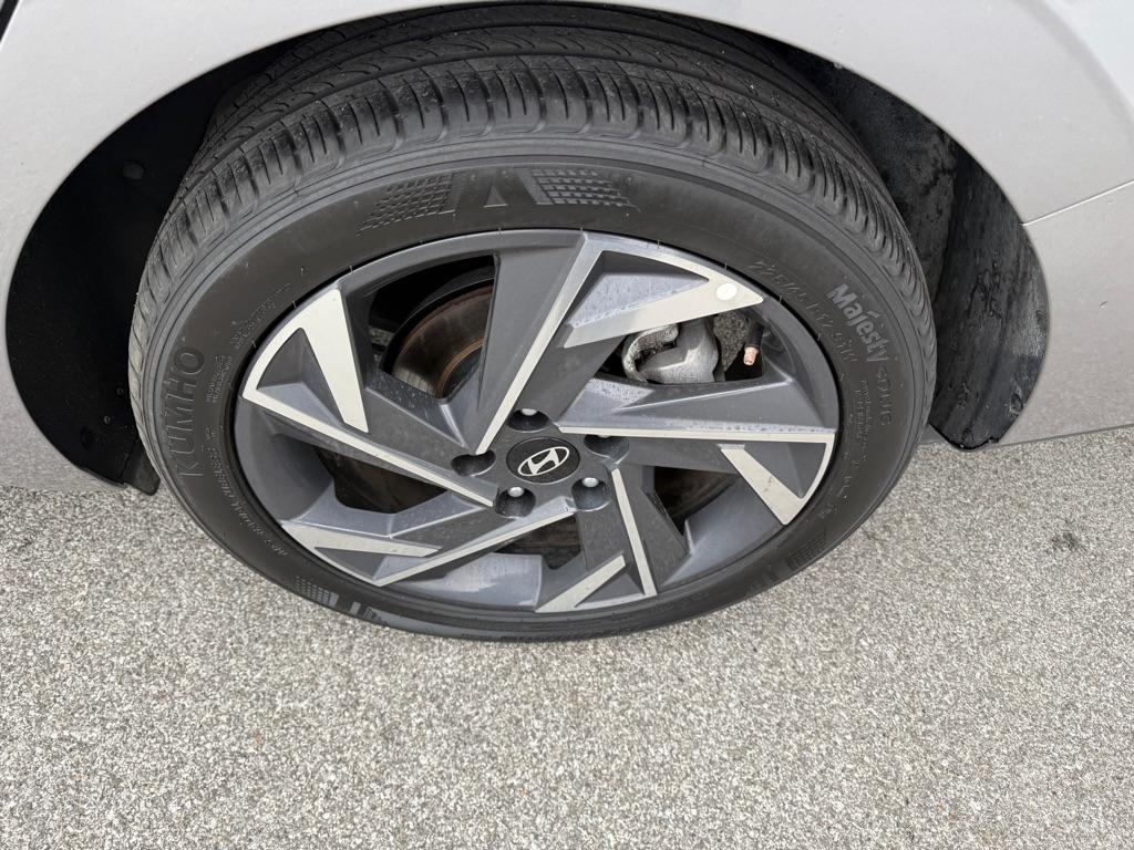 Hyundai Elantra SEL Sport 2025