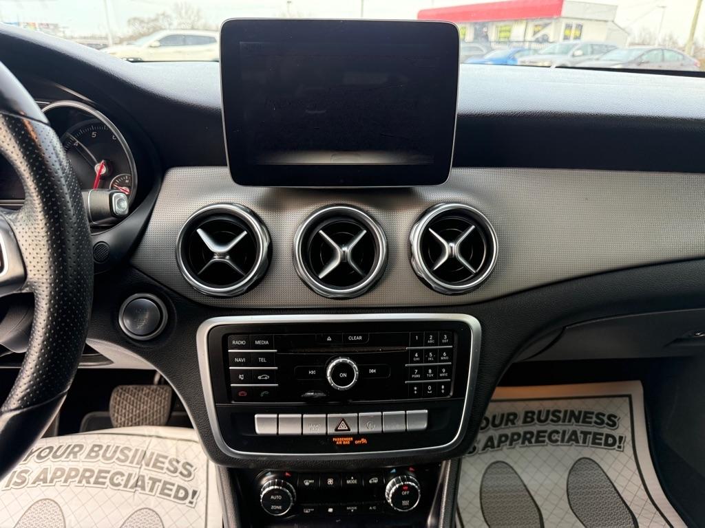 Mercedes-Benz GLA-Class GLA250 2019