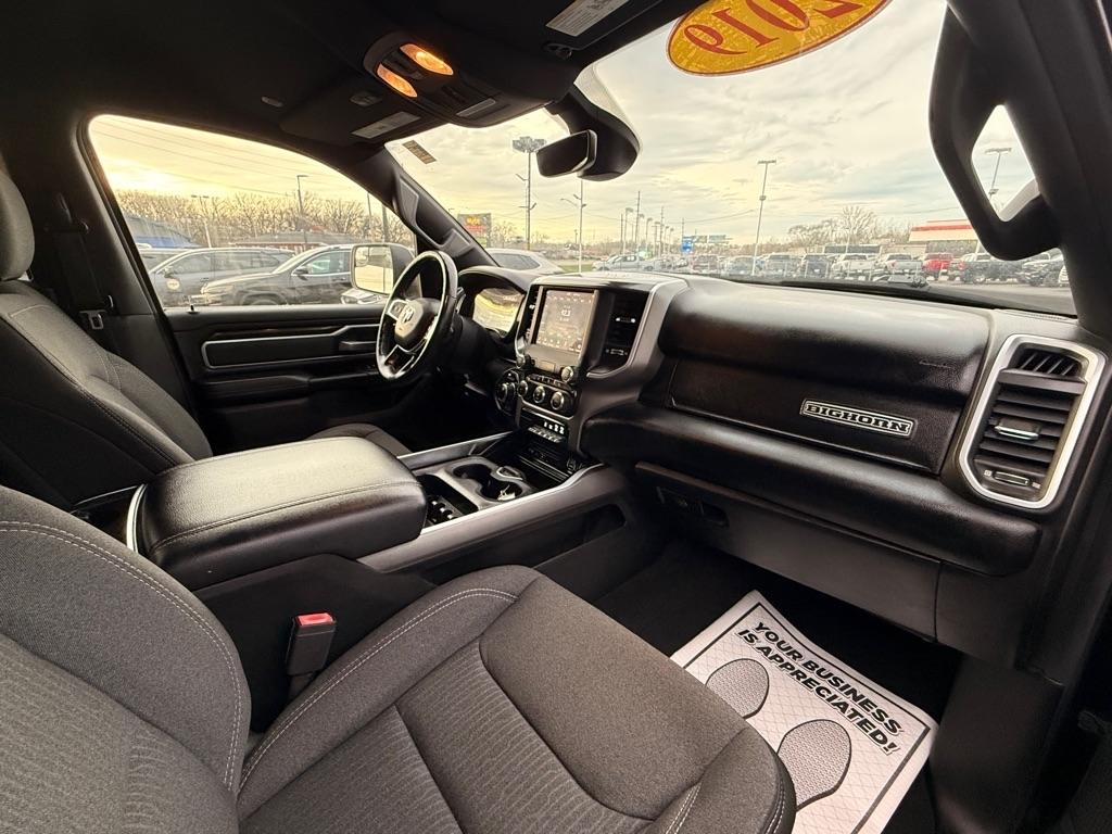 RAM 1500 Big Horn Crew Cab SWB 4WD 2019