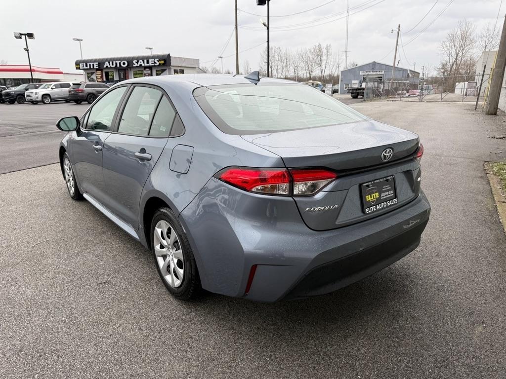 Toyota Corolla LE 2025