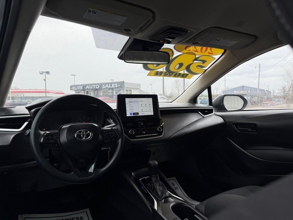 Toyota Corolla LE 2025