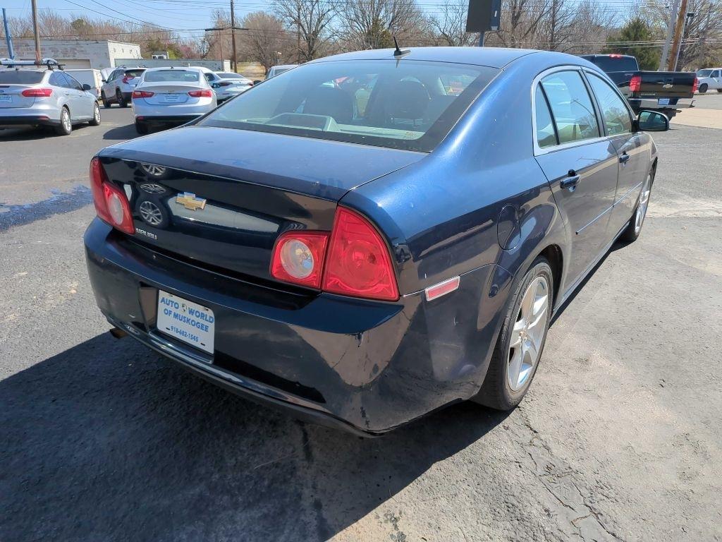 Chevrolet Malibu LS 2011