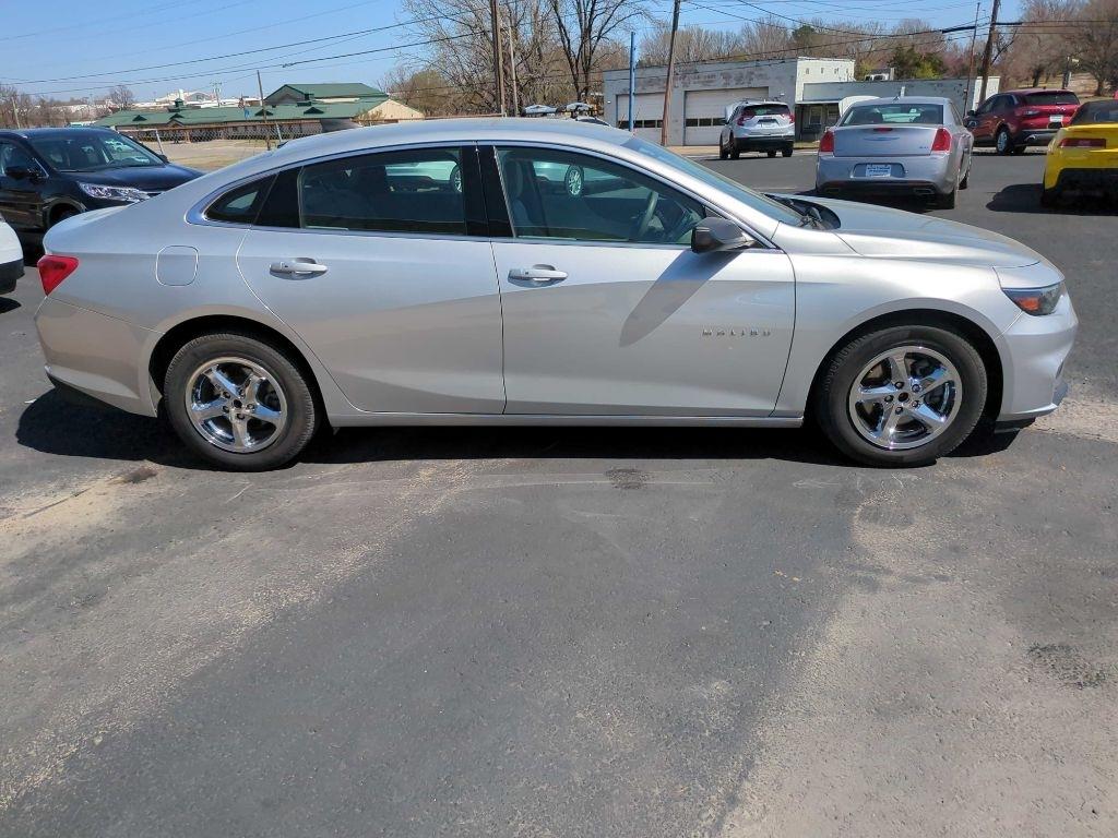 Chevrolet Malibu LS 2018