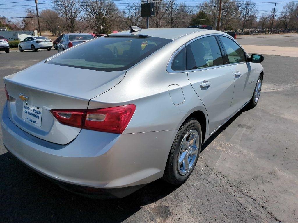 Chevrolet Malibu LS 2018