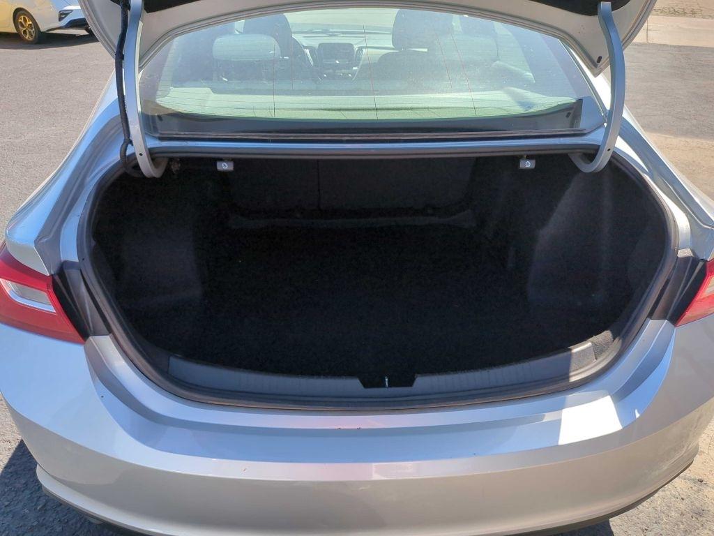 Chevrolet Malibu LS 2018