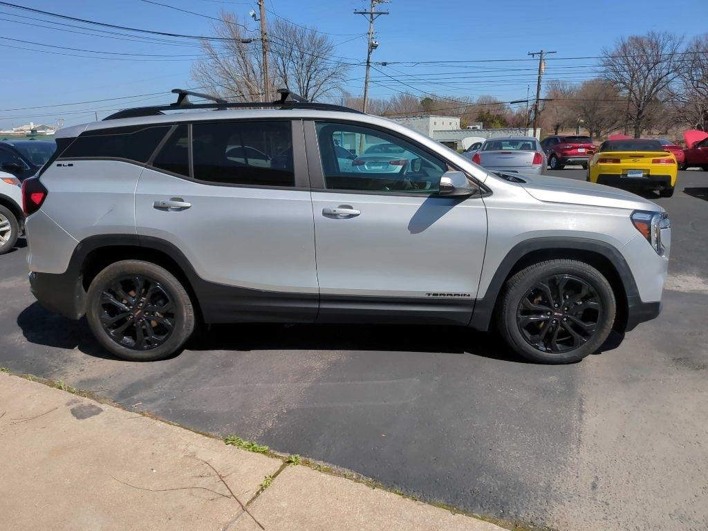 GMC Terrain SLE 2022