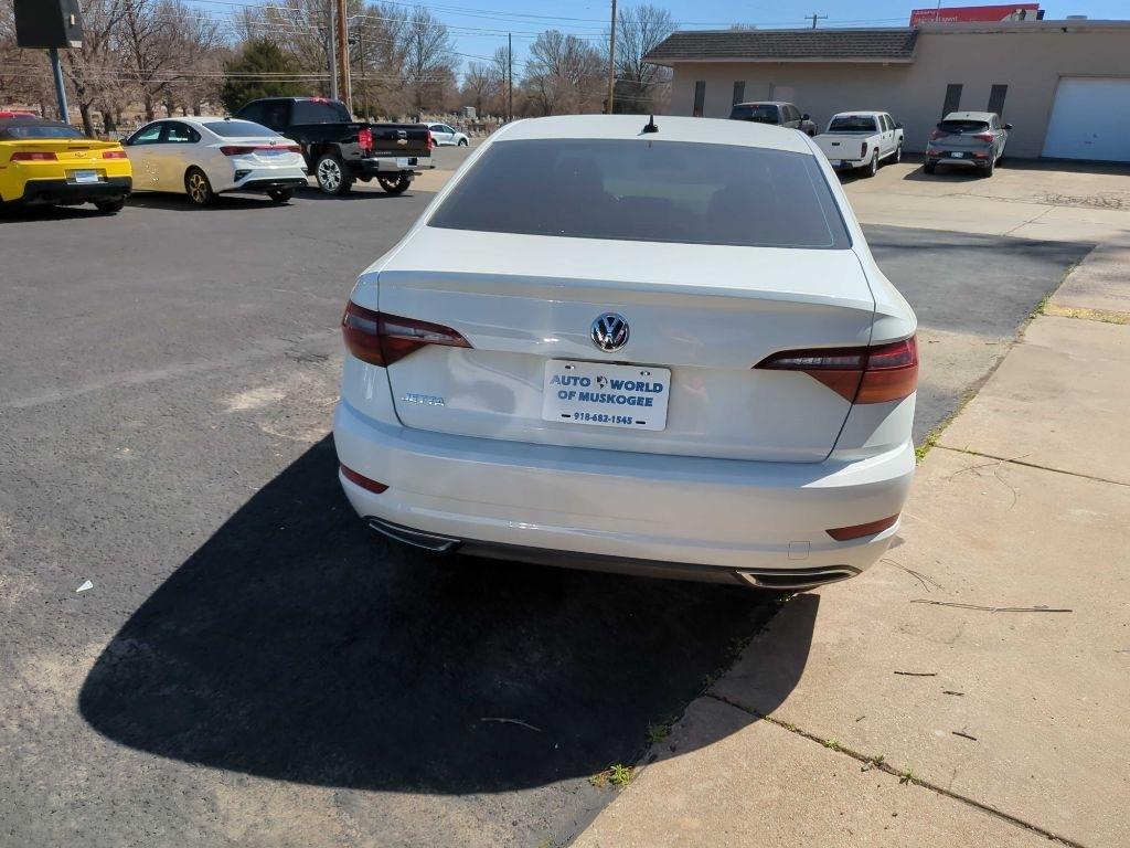 Volkswagen Jetta 1.4T S 8A 2019