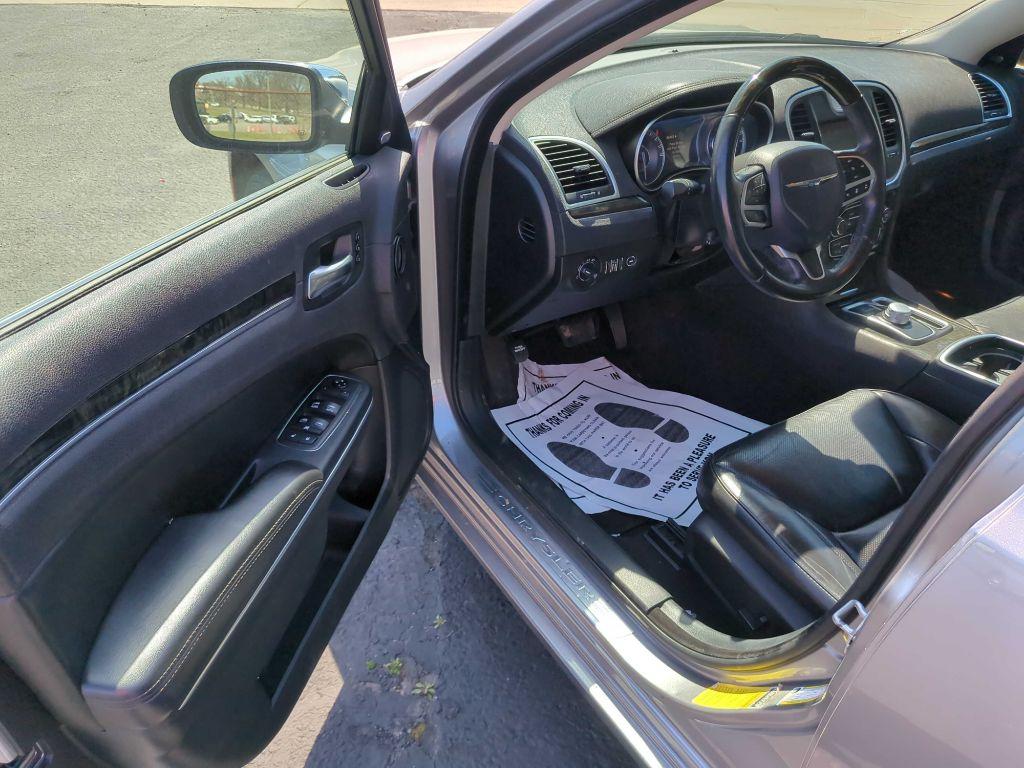 Chrysler 300 Limited AWD 2018