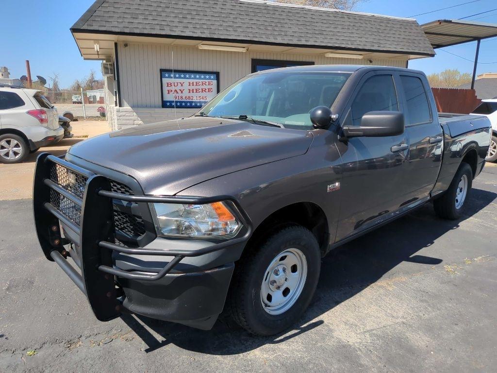 RAM 1500 Classic Tradesman Quad Cab 4WD 2019
